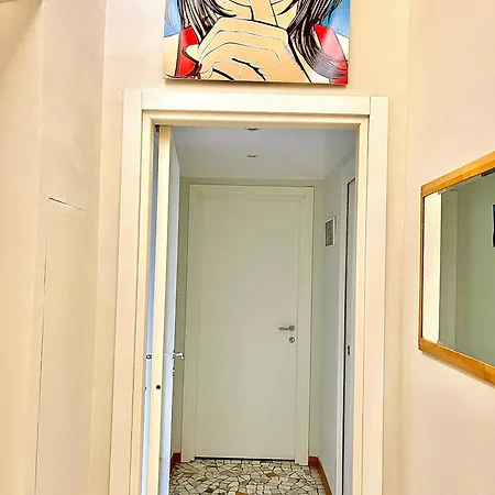 Sunny's House Apartman *