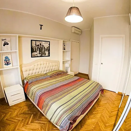 Sunny's House Apartman